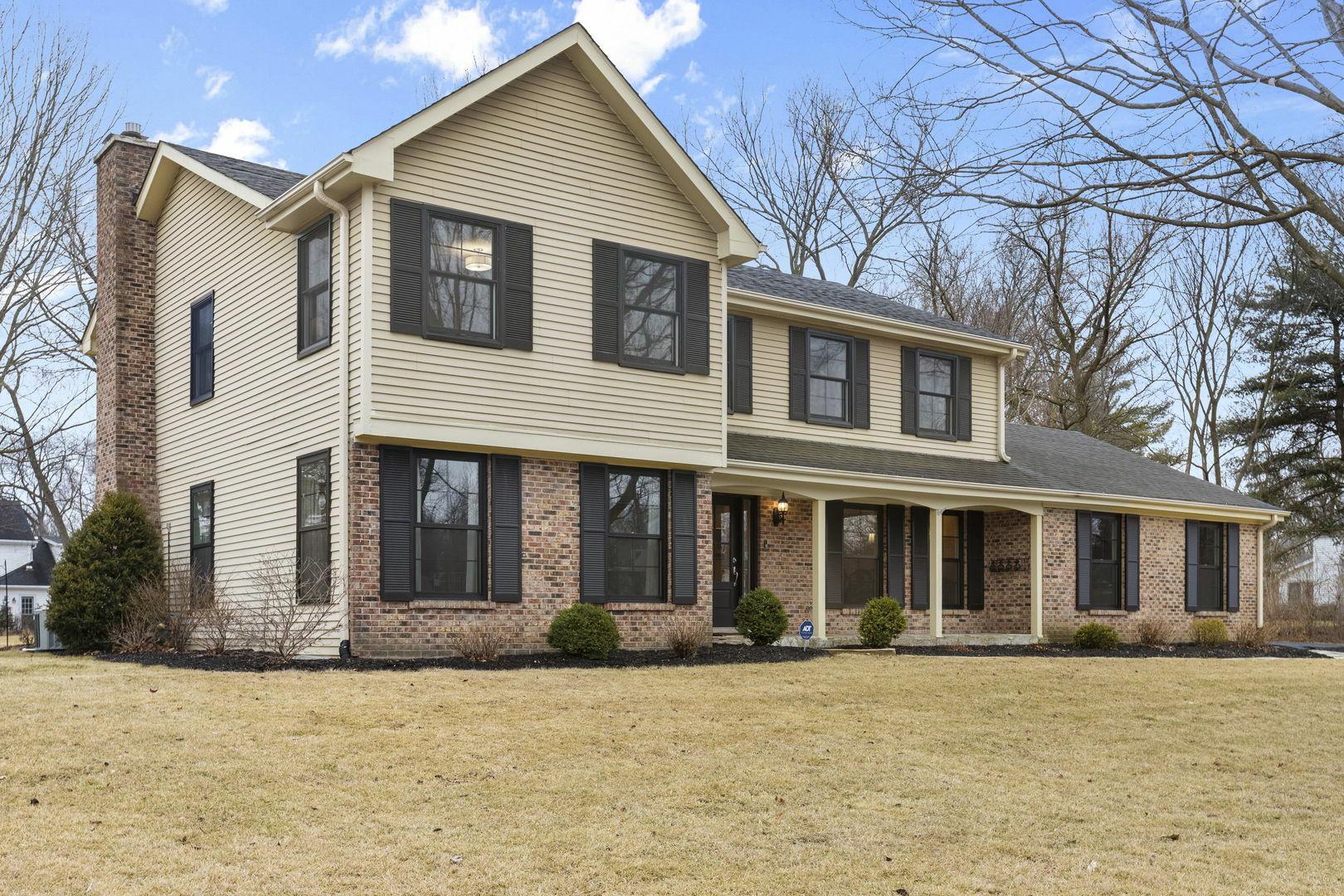 Property Photo:  20 Ashbury Lane  IL 60010 