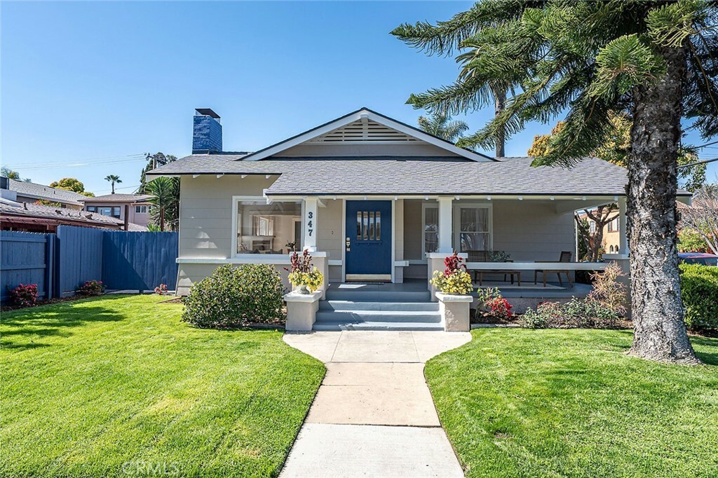 Property Photo:  347 Gladys Avenue  CA 90814 