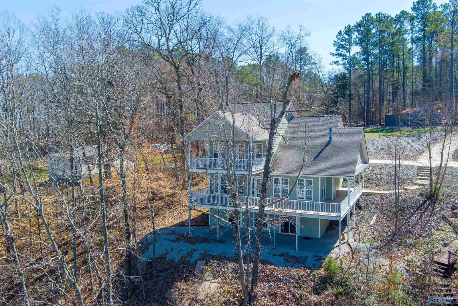 Property Photo: 881 Shelton Shores Drive AL 35160