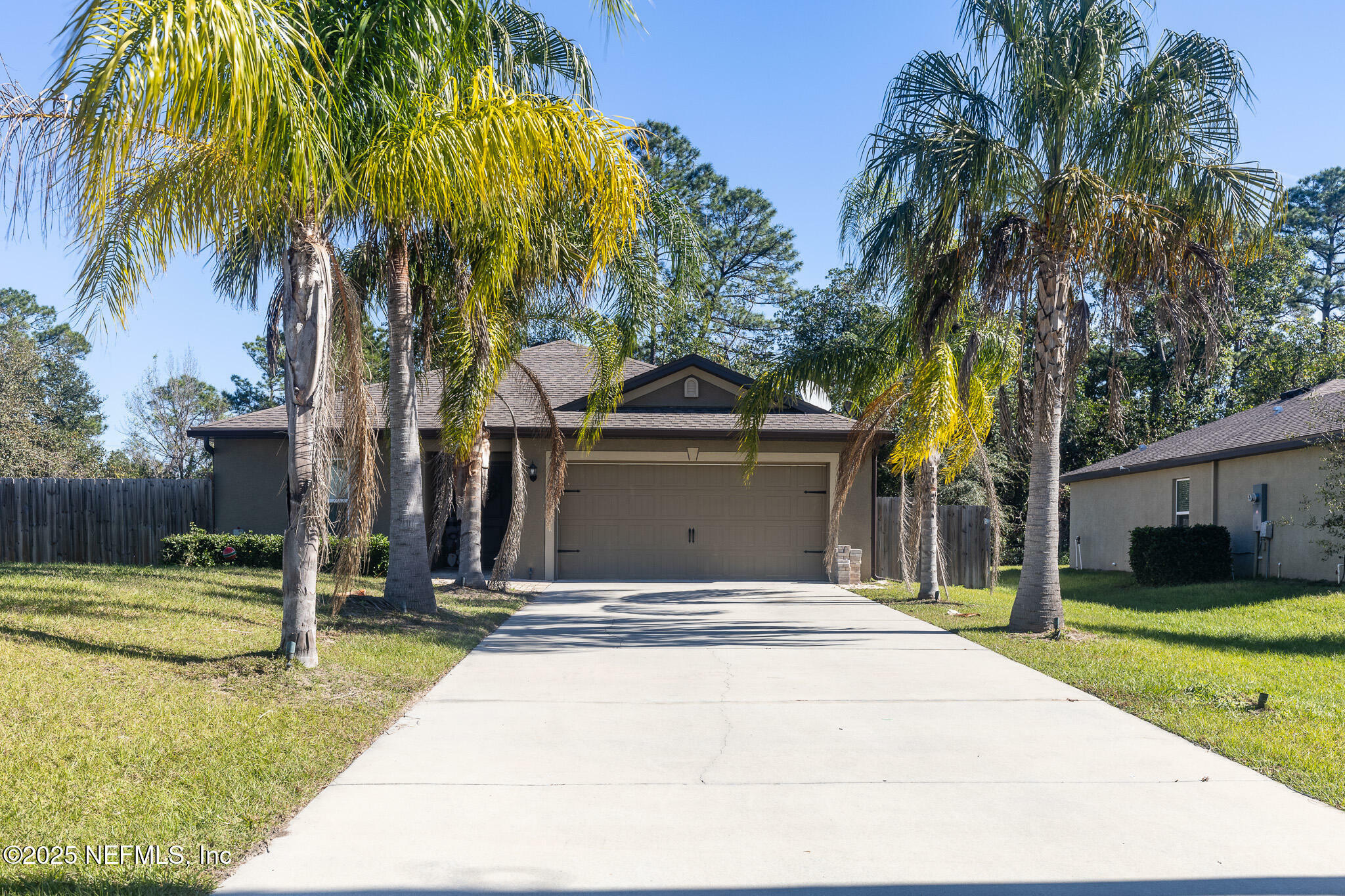 Property Photo:  3477 Coachman Drive  FL 32738 