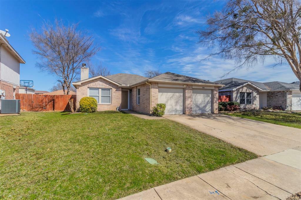 Property Photo:  2808 Frontier Lane  TX 75071 