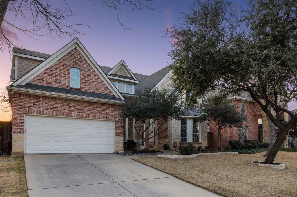 Property Photo:  905 Water Oak Drive  TX 76051 