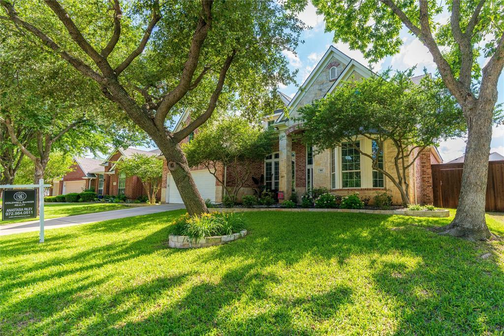 Property Photo: 905 Water Oak Drive TX 76051