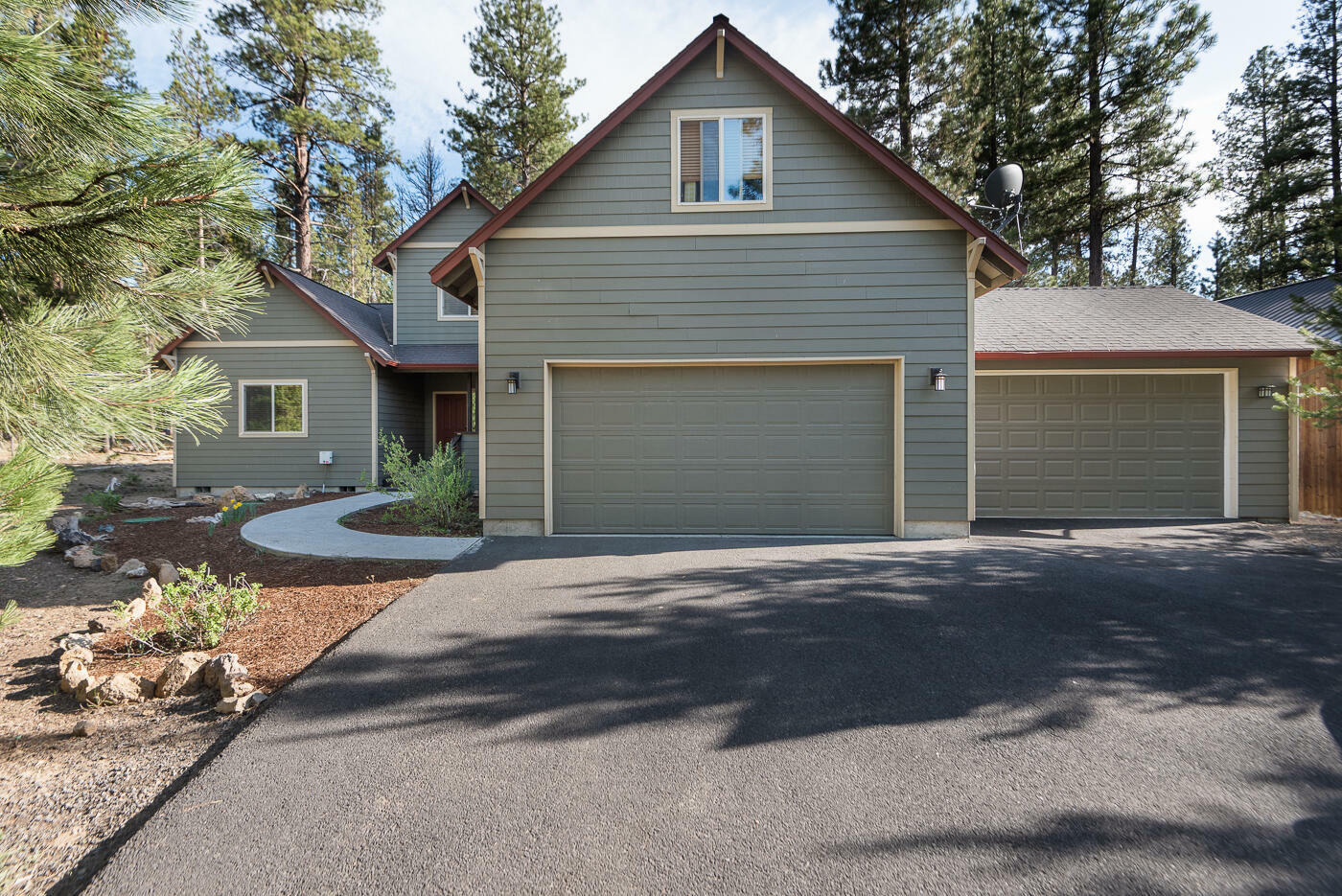 53591 Brookie Way  La Pine OR 97739 photo