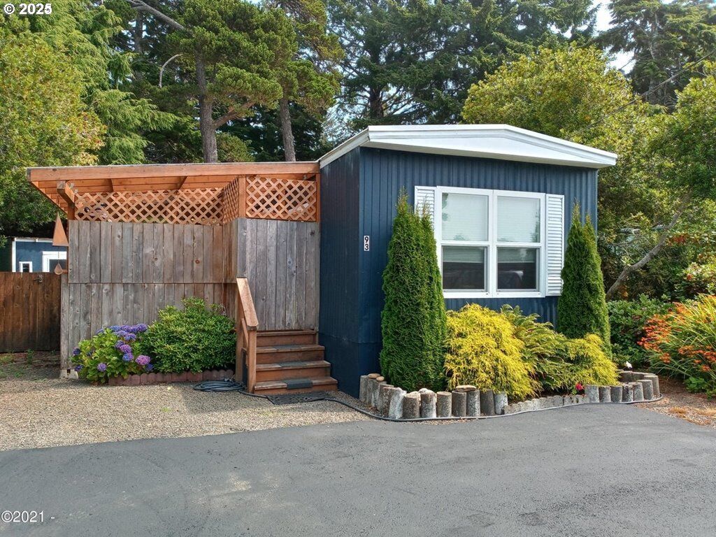 Property Photo:  4875 N Highway 101 #93  OR 97341 