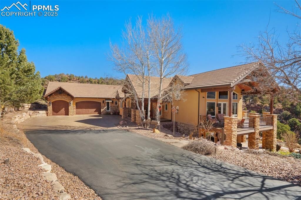 Property Photo:  2575 White Rock Lane  CO 80904 