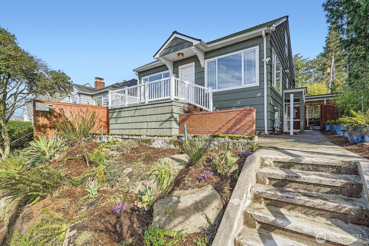 Property Photo:  3630  46th Avenue SW  WA 98116 