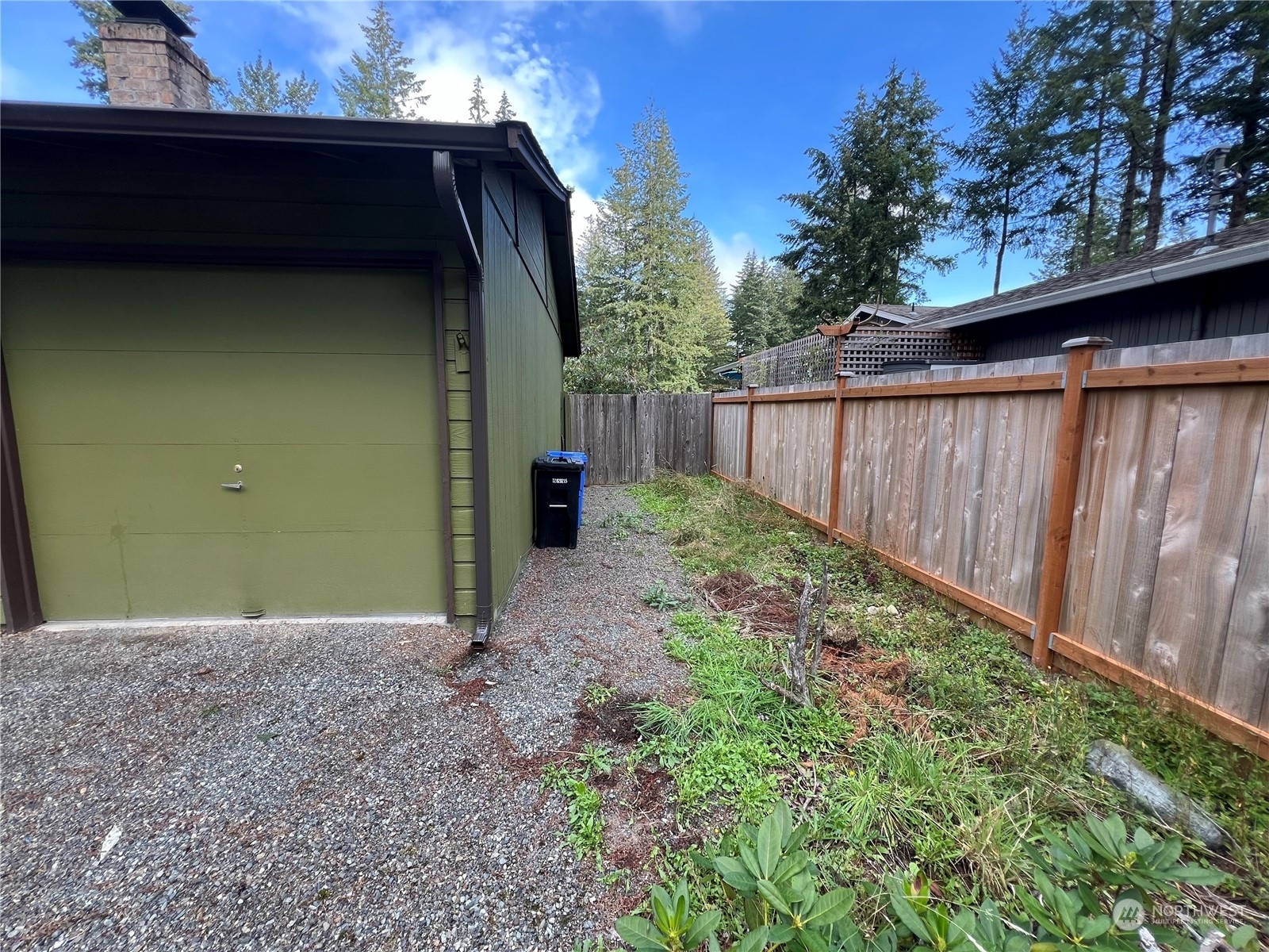 Property Photo:  42988 SE 170th Court  WA 98045 