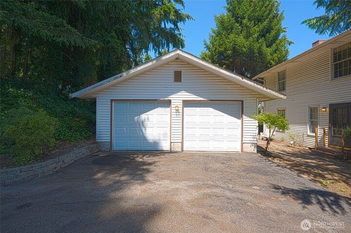 Property Photo: 7508 Juniper Drive WA 98203