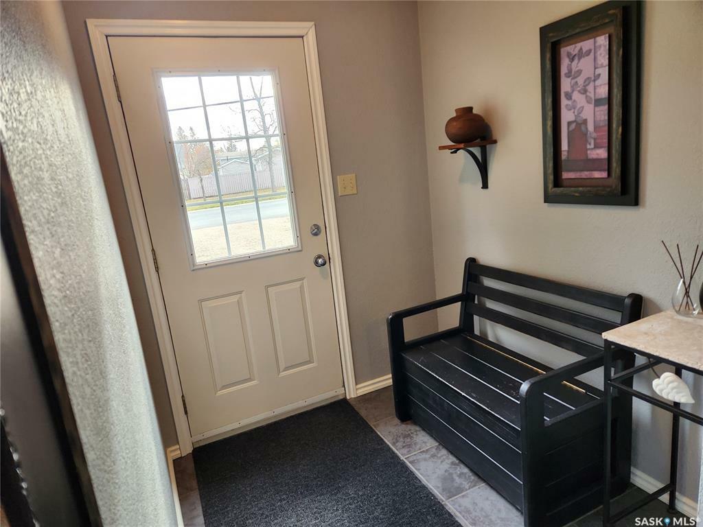Property Photo: 1007 110th Avenue SK S0E 1T0