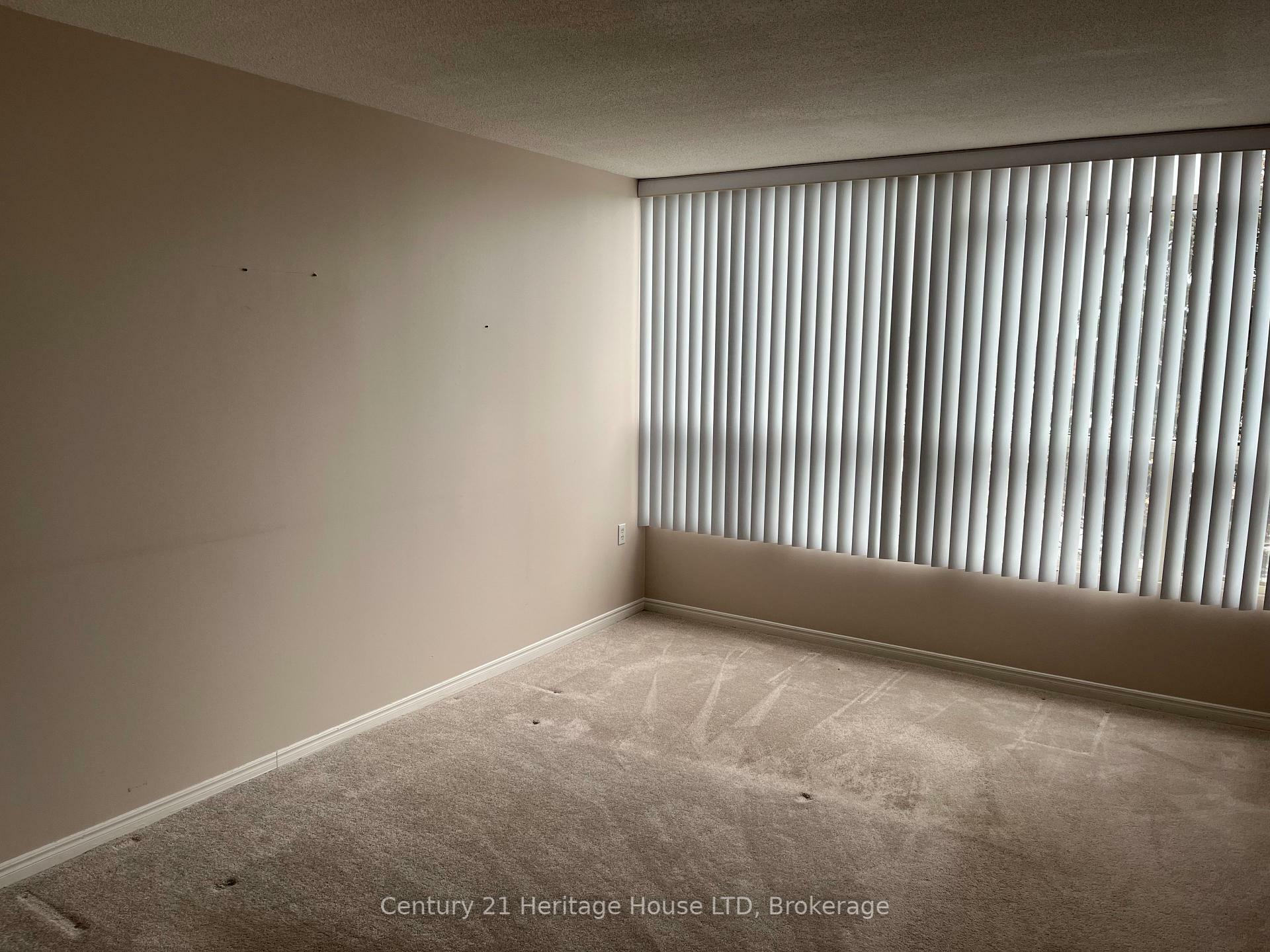 Property Photo: 5100 Dorchester Road 407 ON L2E 7H4