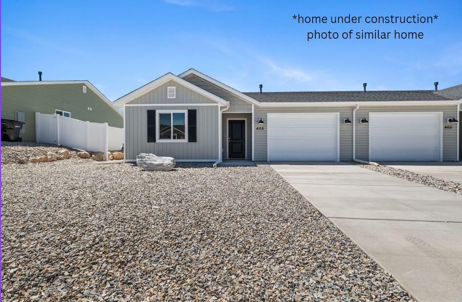 Property Photo: 581 W 2360 N UT 84721