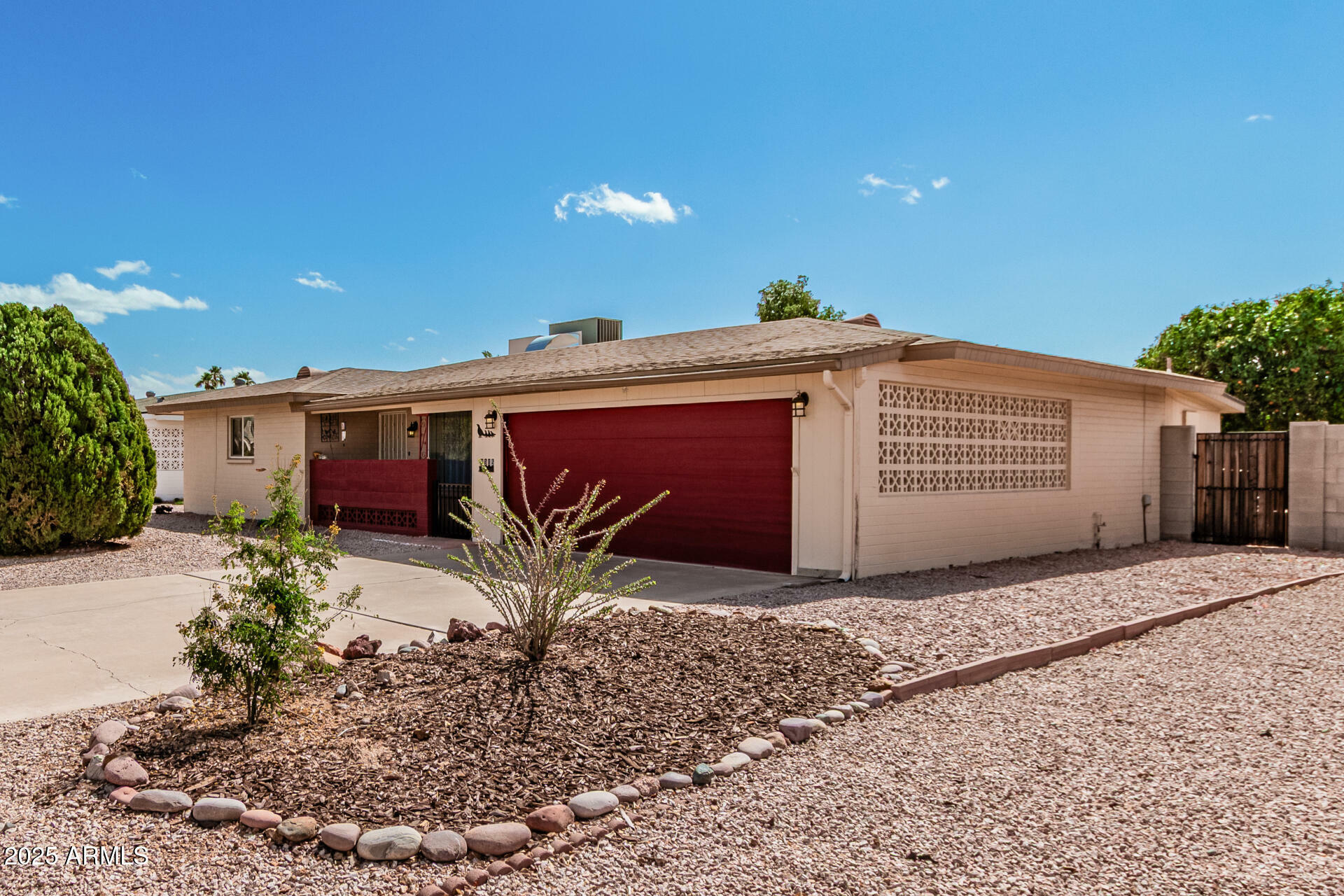 6305 E Adobe Road  Mesa AZ 85205 photo