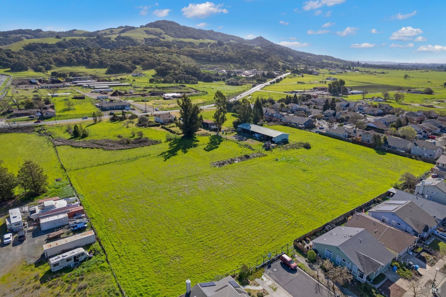 Property Photo:  3015 Petaluma Hill Road  CA 95404 