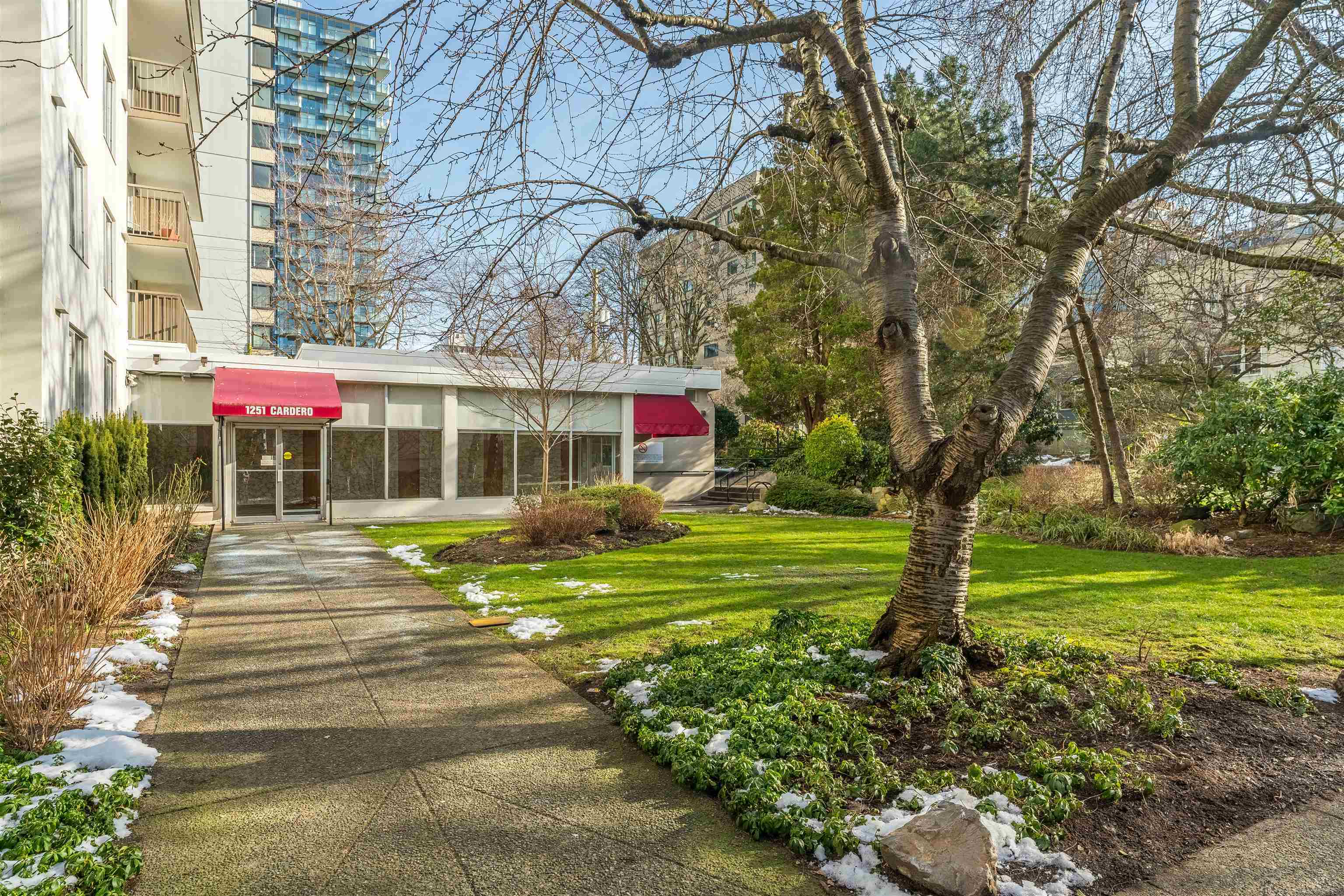 Property Photo: 1251 Cardero Street 605 BC V6G 2H9