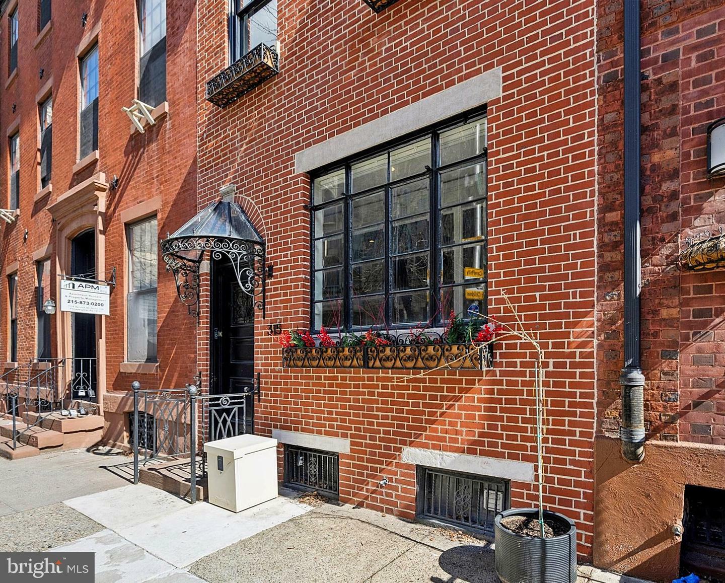 Property Photo: 315 S 18th Street PA 19103