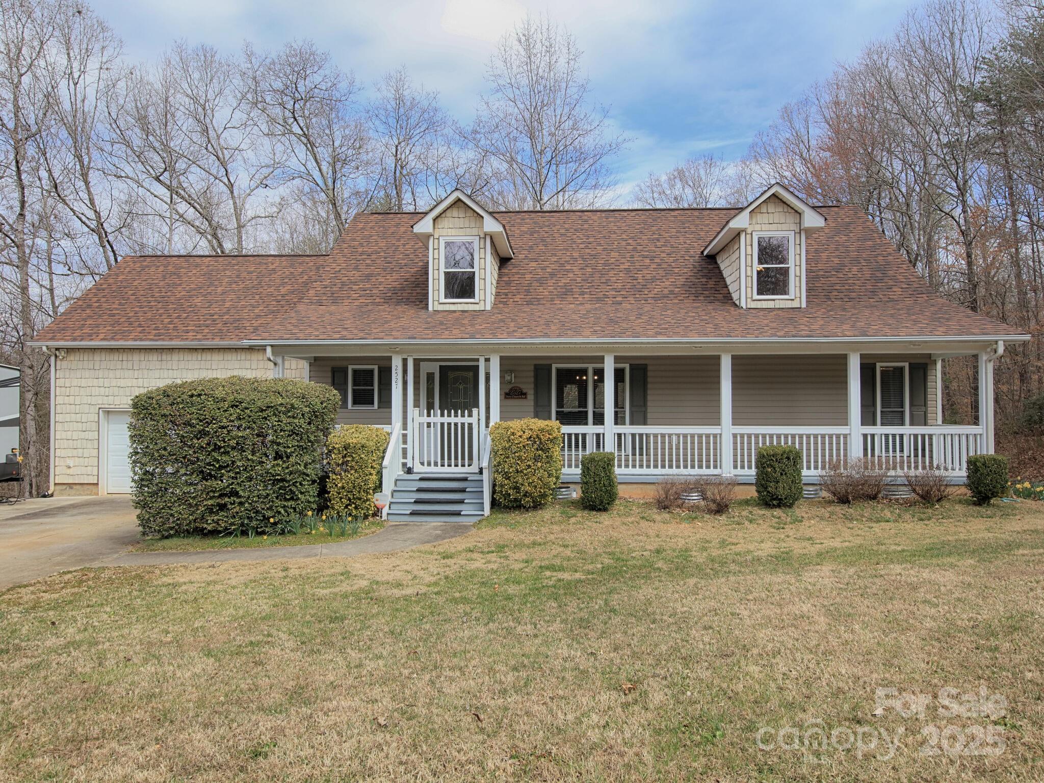 Property Photo: 2527 Ivey Church Road NC 28092