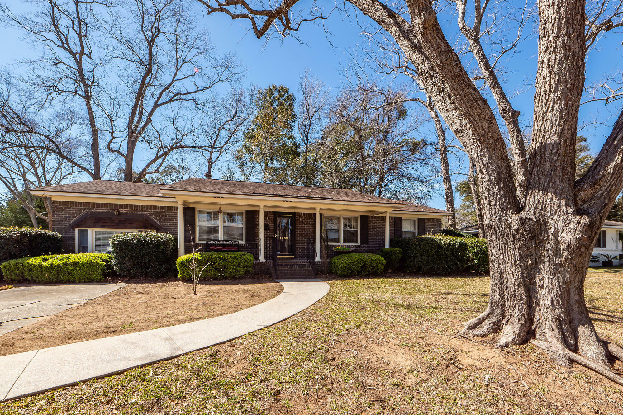 Property Photo:  1452 Glencoe Drive  SC 29464 