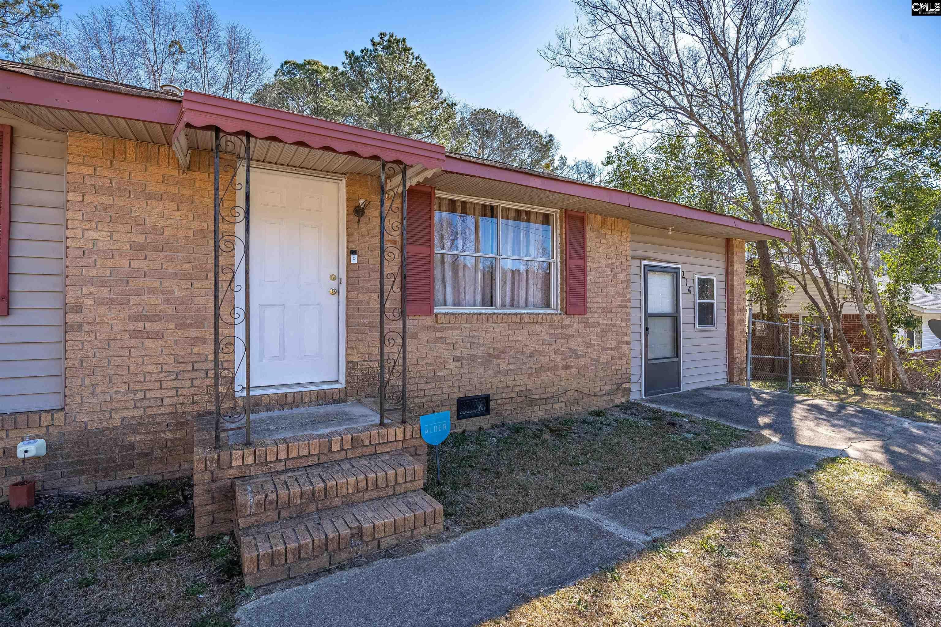 Property Photo:  214 Magnolia  SC 29006-2425 