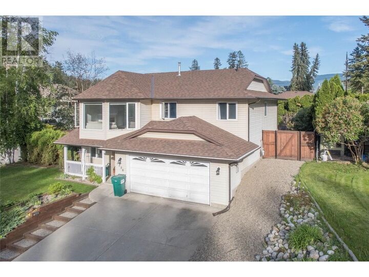 2250 Linea Crescent  Lumby BC V0E 2G0 photo