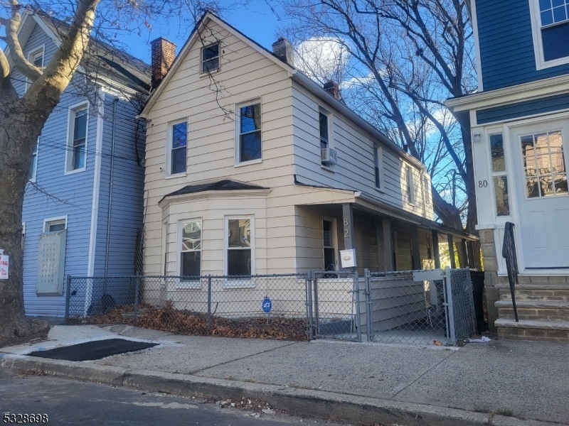 Property Photo:  82 Palm St  NJ 07106 