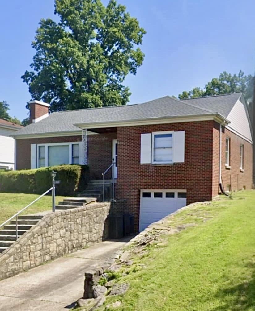 Property Photo:  1518 Upland Place  WV 25701 