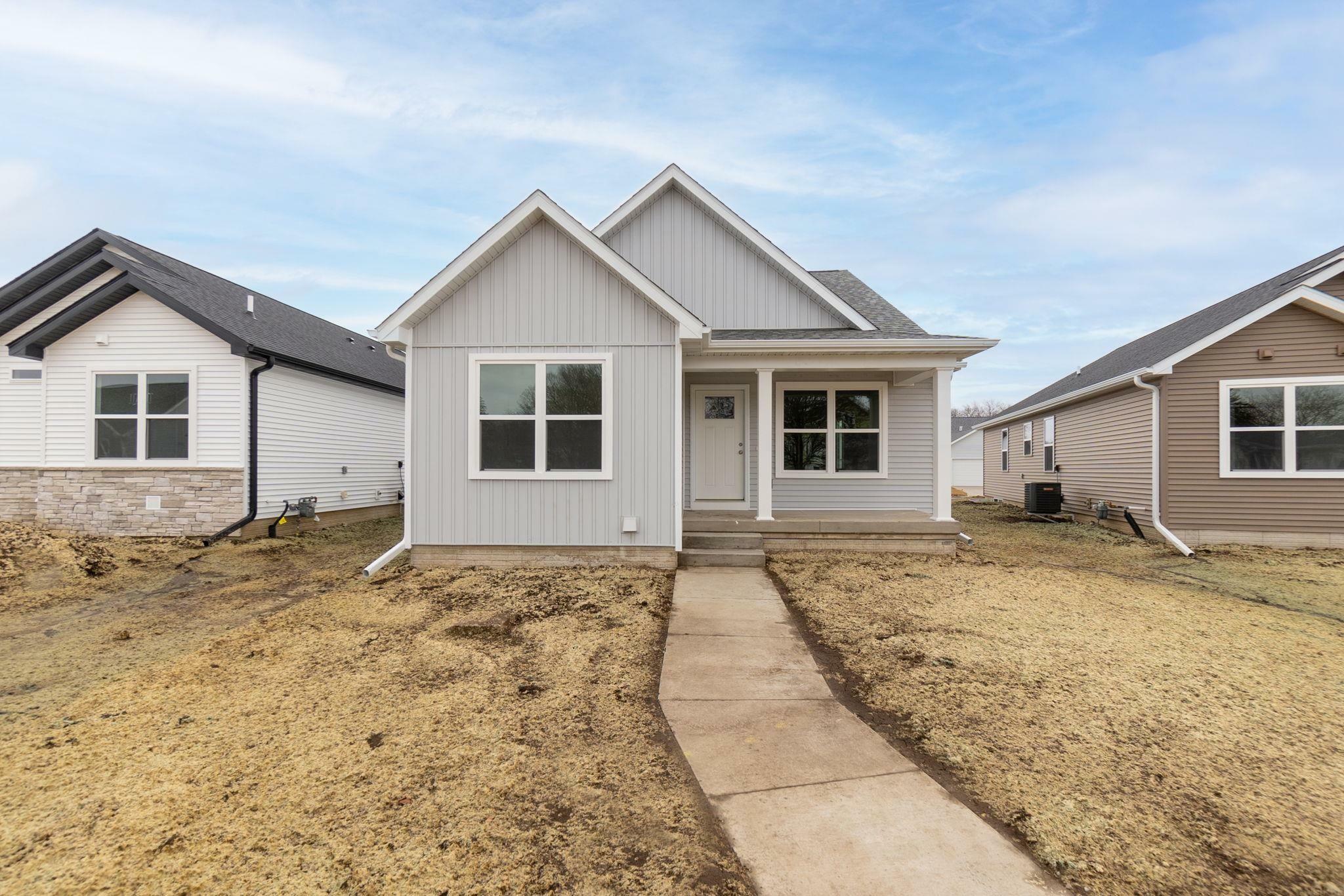 Property Photo:  120 Axlewood Drive  IA 50701 