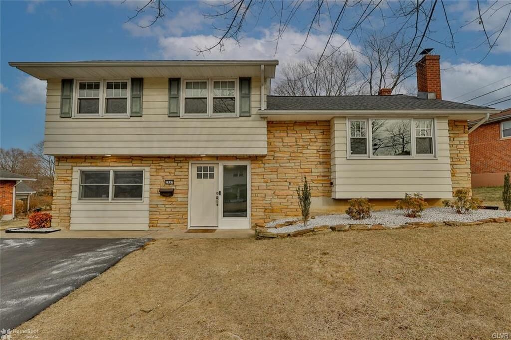 Property Photo:  3942 Wordsworth Street  PA 18104 