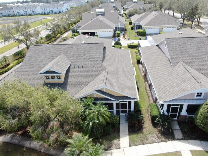 Property Photo: 203 Oceania Court FL 33572