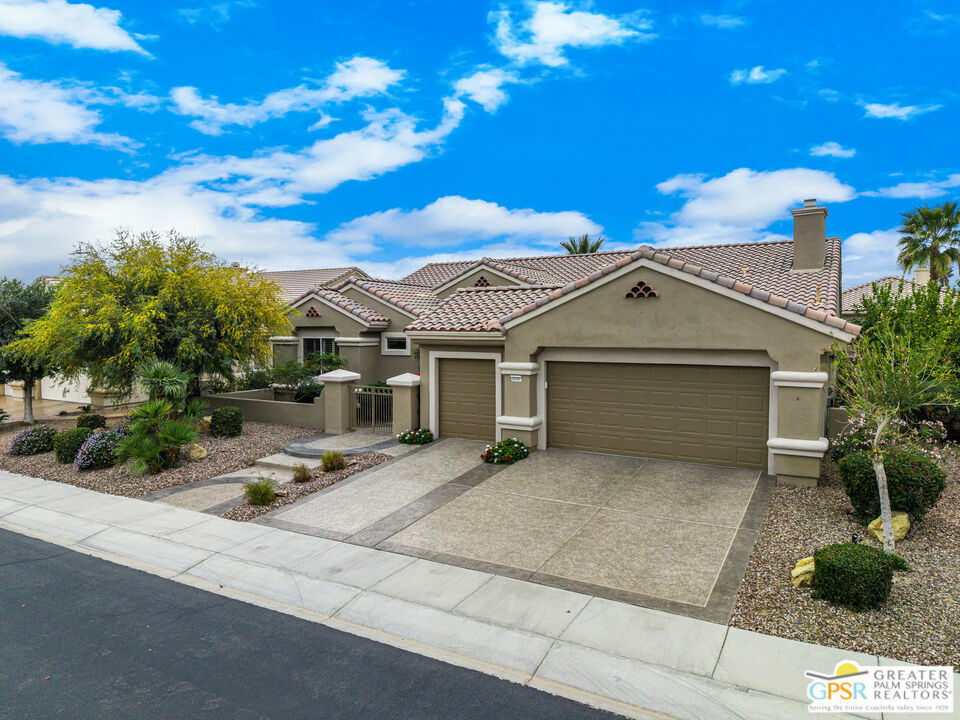35707 Stonebriar Drive  Palm Desert CA 92211 photo