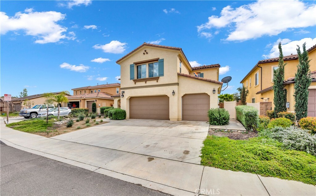 Property Photo:  36637 Obaria Way  CA 92532 