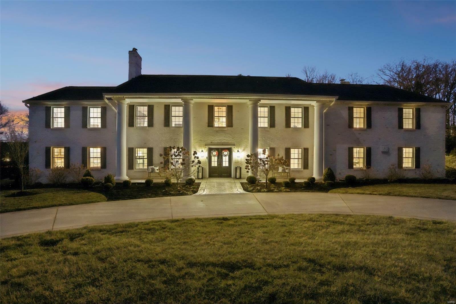 Property Photo:  30 Bellerive Country Club Grounds Drive  MO 63141 