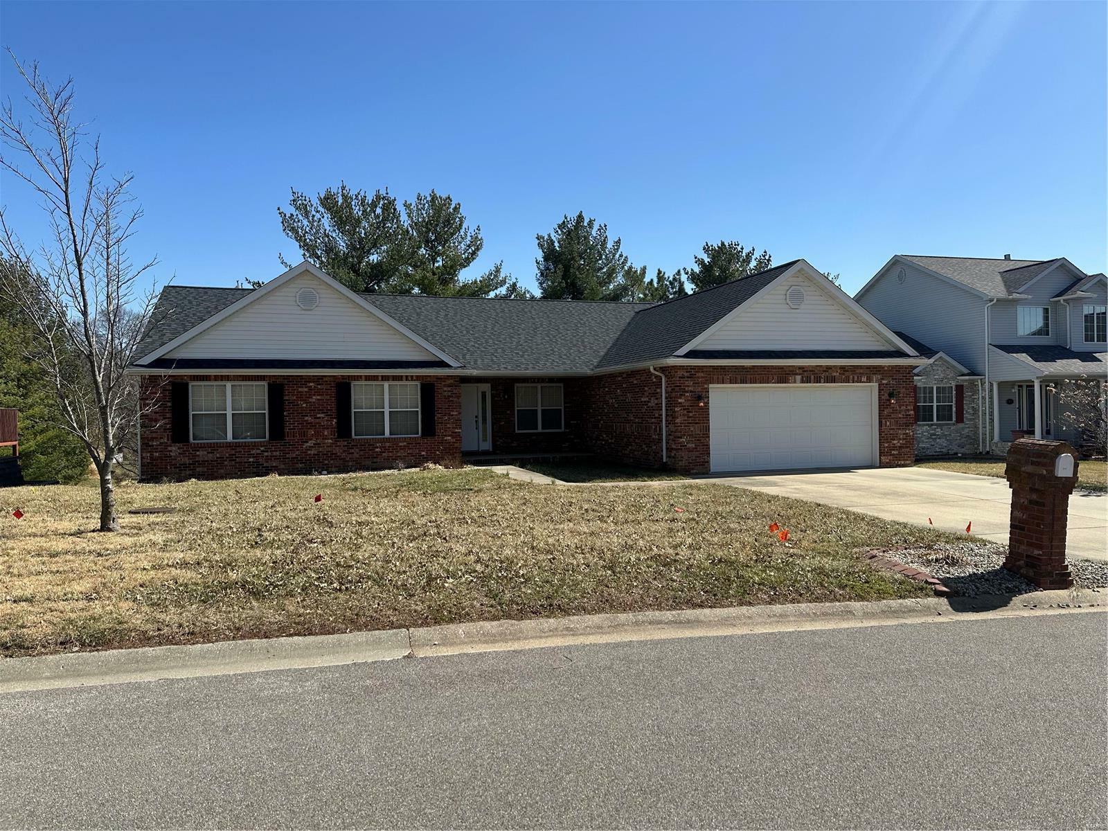 949 Stone Creek Lane  Belleville IL 62223 photo