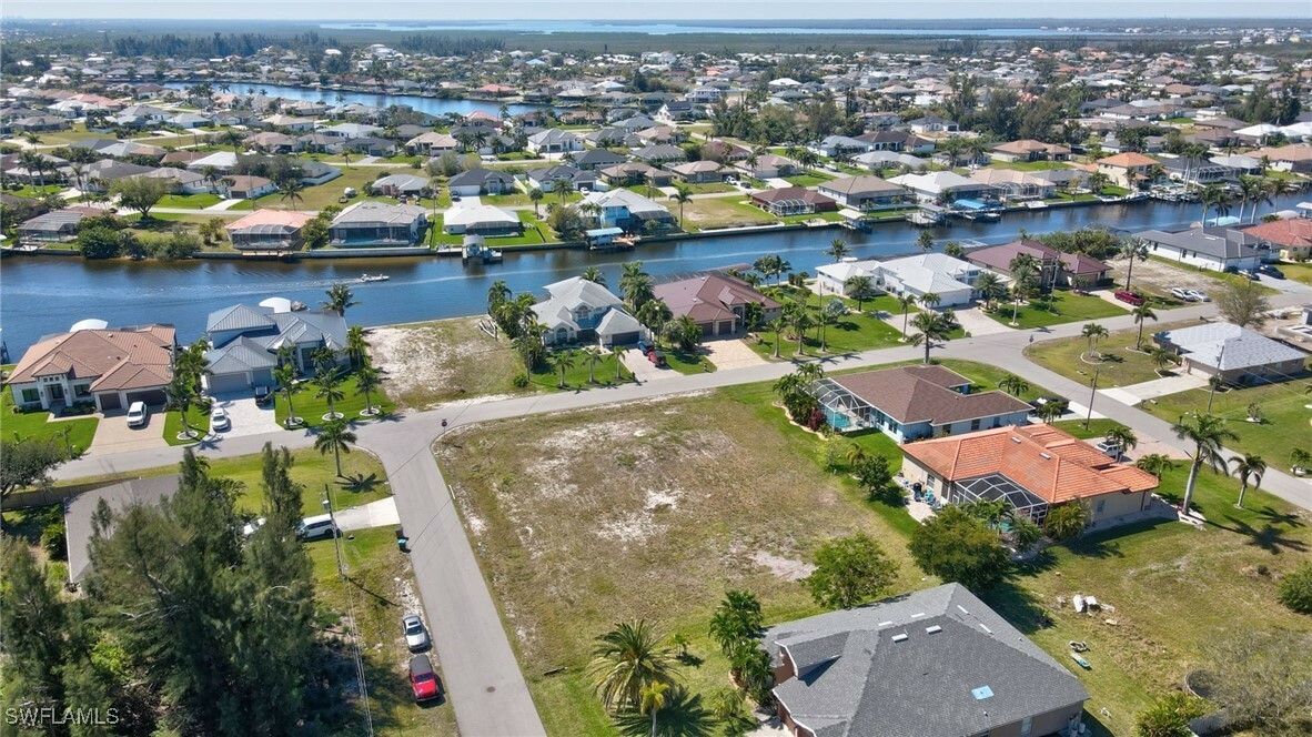 Property Photo:  138 SW 34th Avenue  FL 33991 