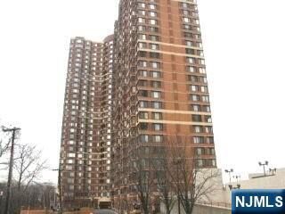 Property Photo:  100 Old Palisade 1807  NJ 07024 