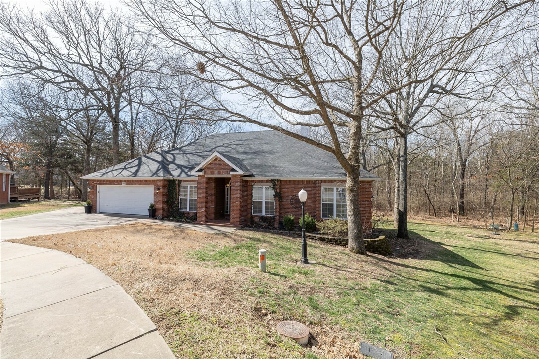 Property Photo:  3001 E Summershade Drive  AR 72703 