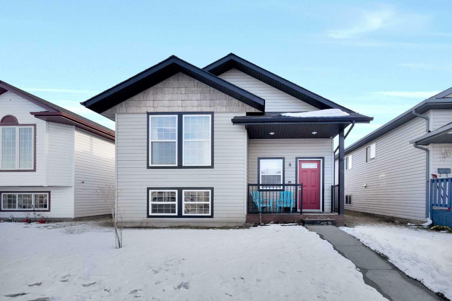 8 Ives Crescent  Red Deer AB T4R 3H1 photo