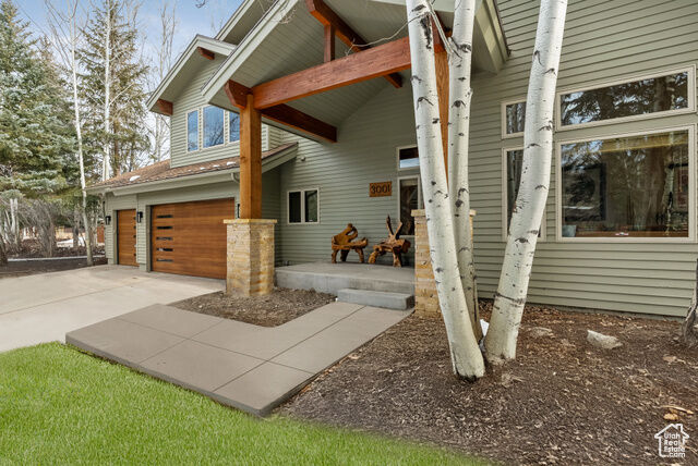 Property Photo:  3001 American Saddler Dr  UT 84060 