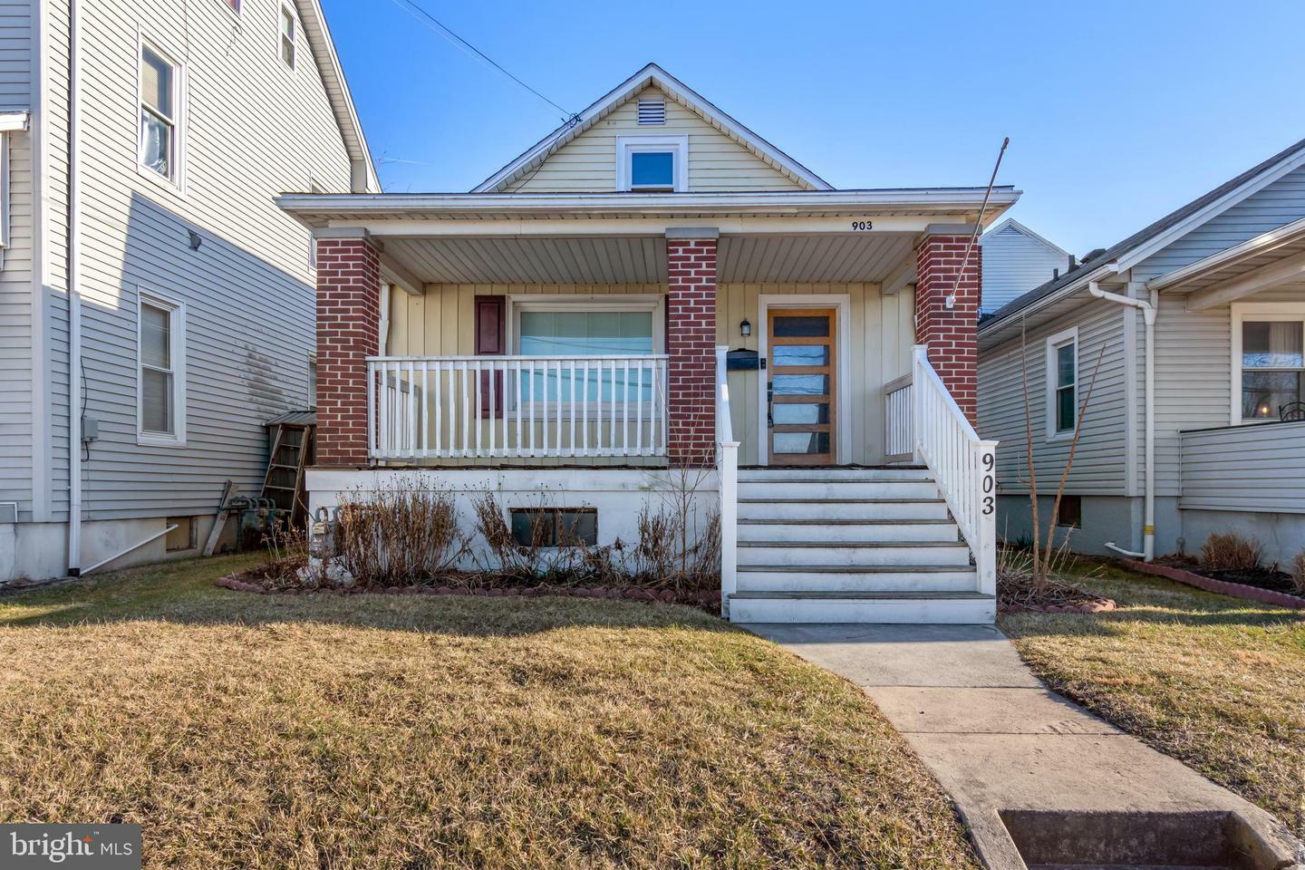 Property Photo:  903 York Street  PA 17331 