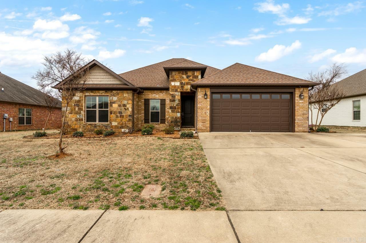 Property Photo: 1765 Sylar Circle AR 72034