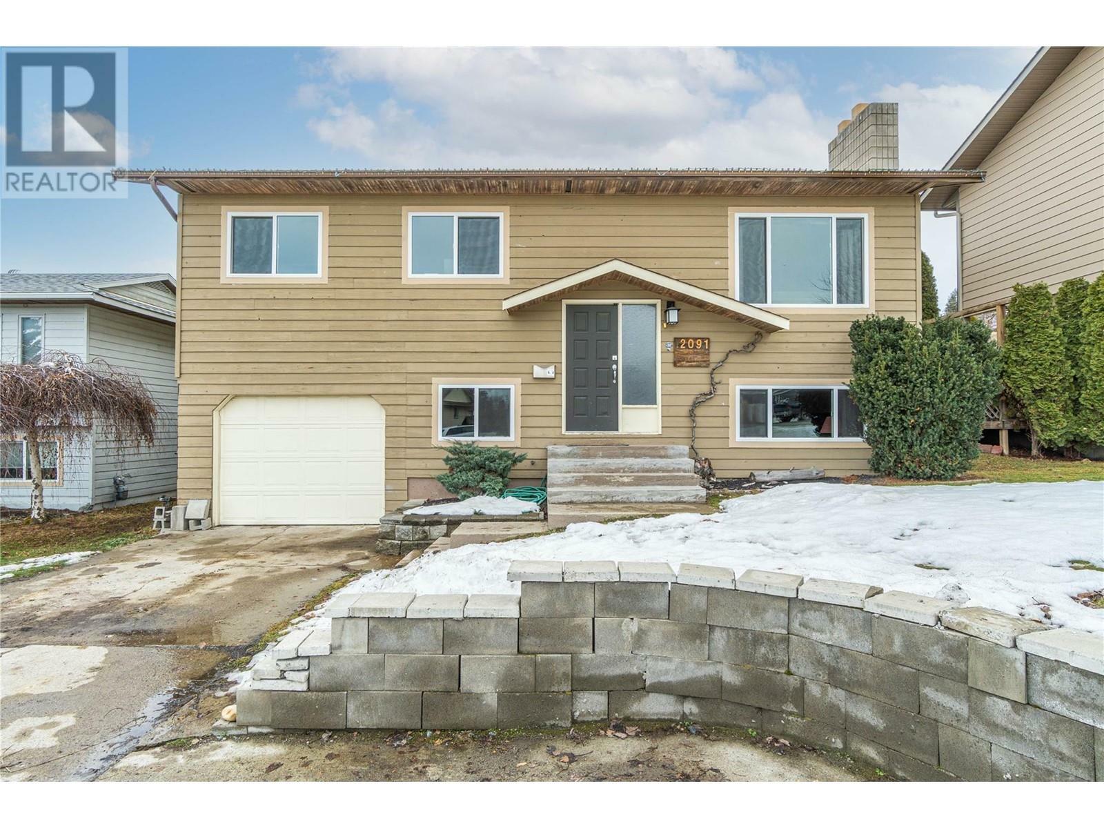 2091 Monteith Drive  Kamloops BC V2E 2G9 photo
