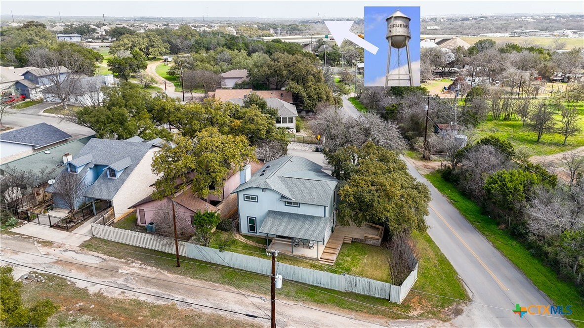 Property Photo:  1202 Bluff Creek Circle  TX 78130 