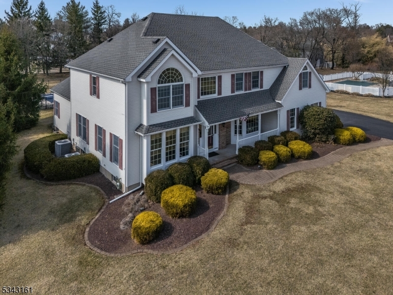 28 Wedgewood Drive  Clinton Twp. NJ 08801 photo