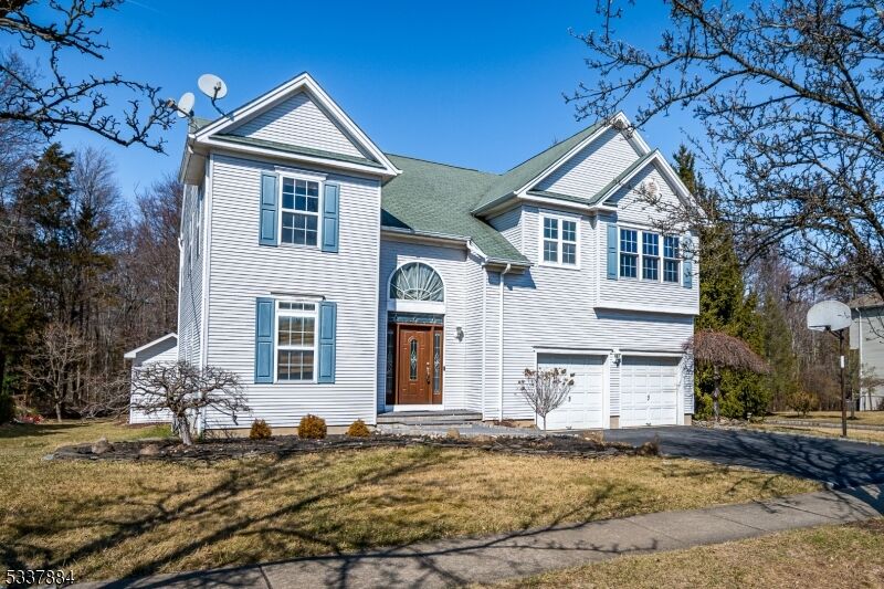 Property Photo:  28 Blackstone Dr  NJ 08540 
