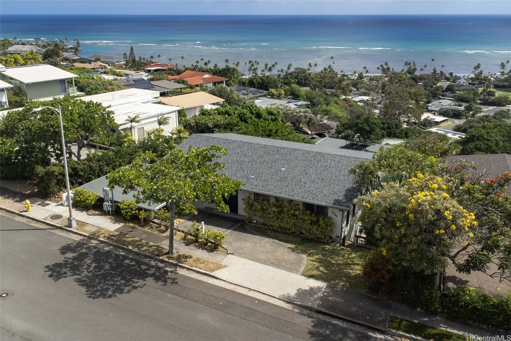Property Photo: 1460 Kamole Street HI 96821