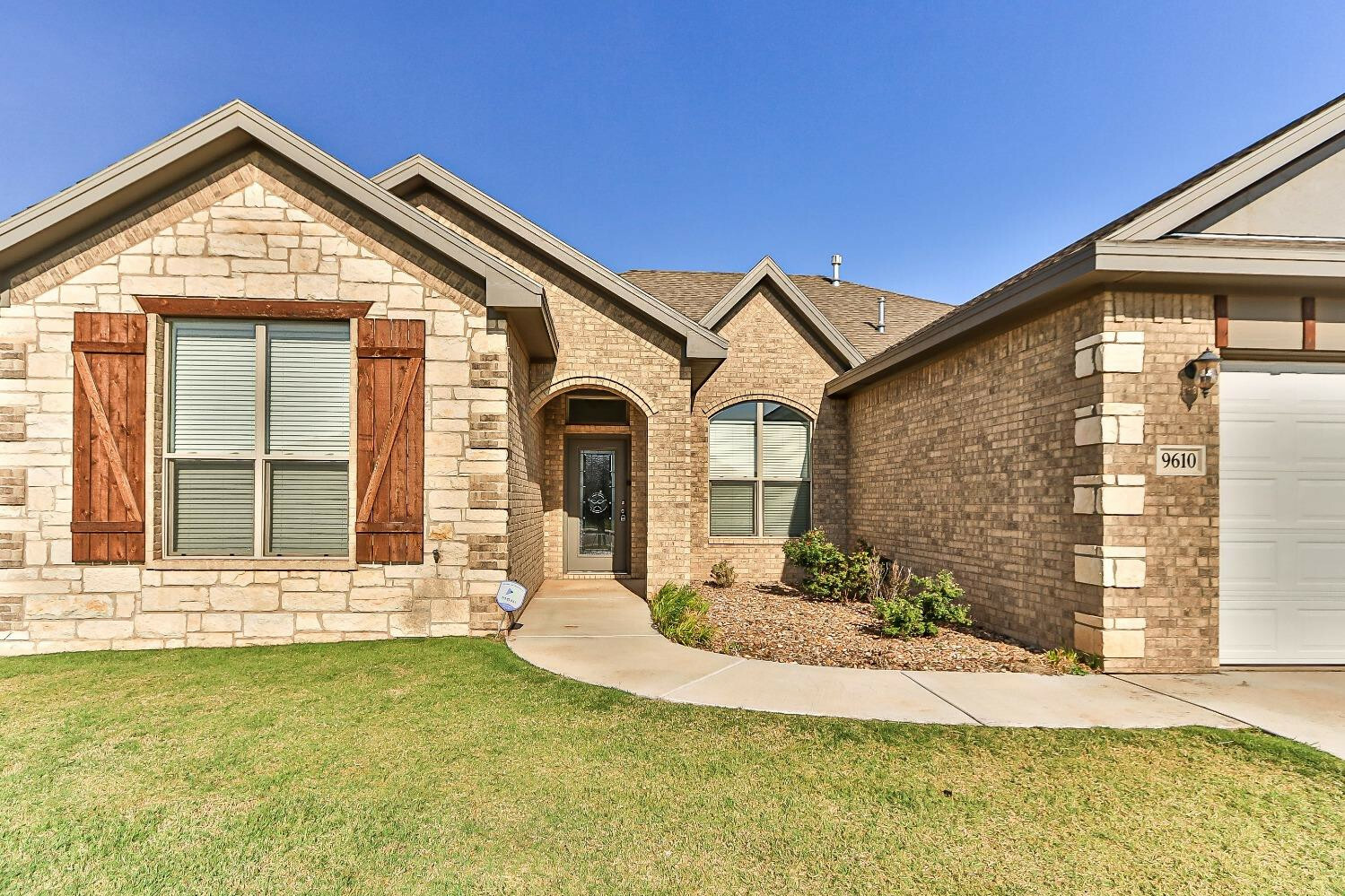 Property Photo: 9610 Kline Avenue TX 79424
