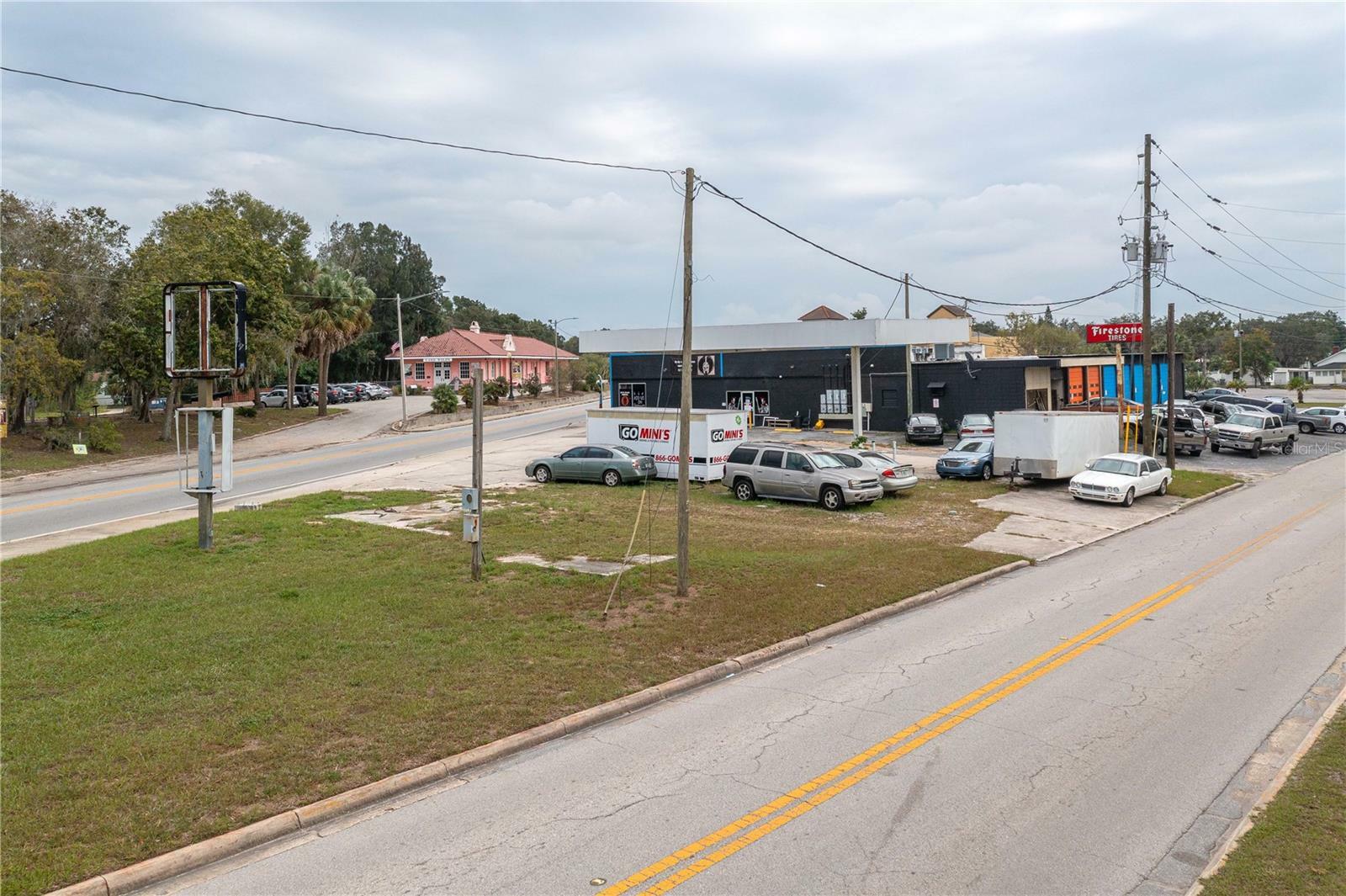 Property Photo:  200 S Scenic Highway  FL 33853 