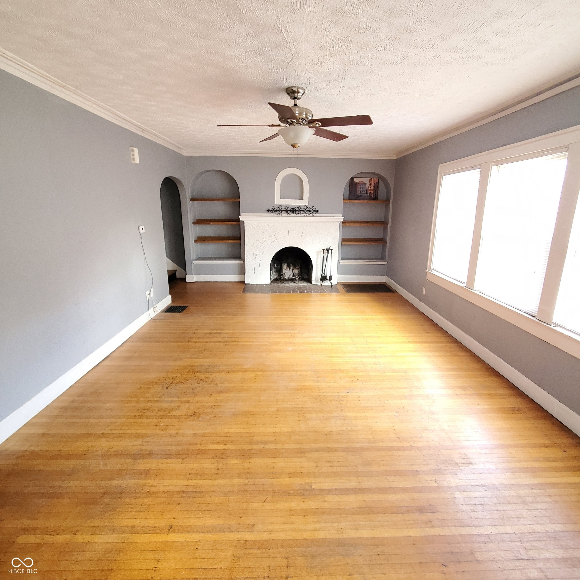 Property Photo:  3901 Central Avenue  IN 46205 