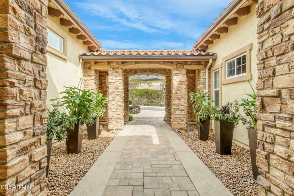 Property Photo: 11262 Crenshaw Street CA 93021