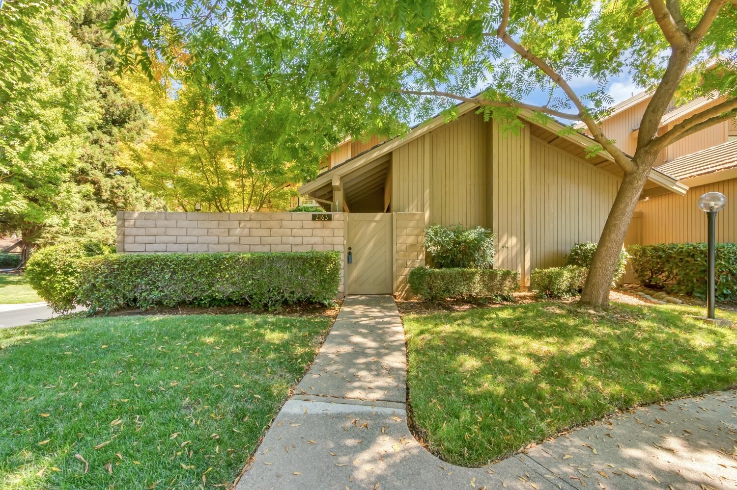 Property Photo: 2163 Promontory Point Lane CA 95670